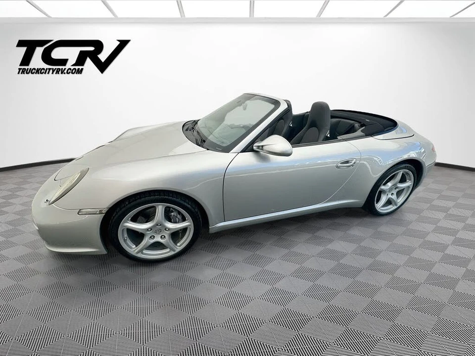 2010 Porsche 997 Carrera 4 - Image 14 of 31