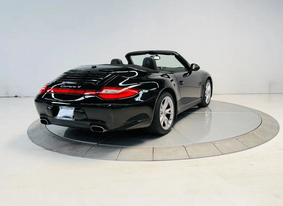 2010 Porsche 997 Carrera 4 - Image 7 of 31