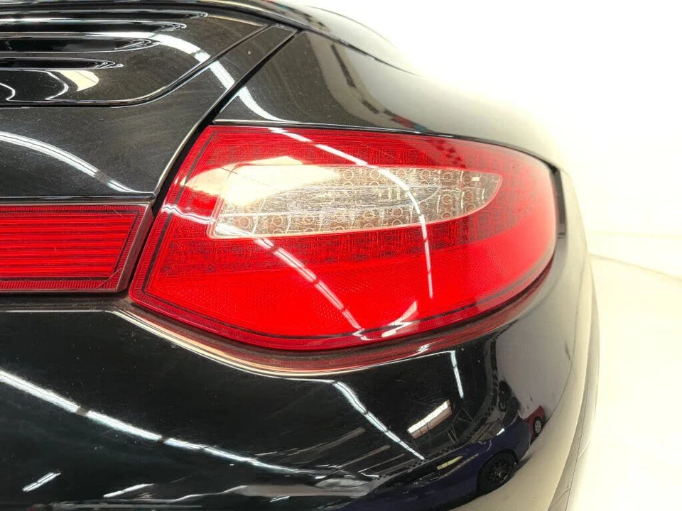 2010 Porsche 997 Carrera 4 - Image 28 of 31