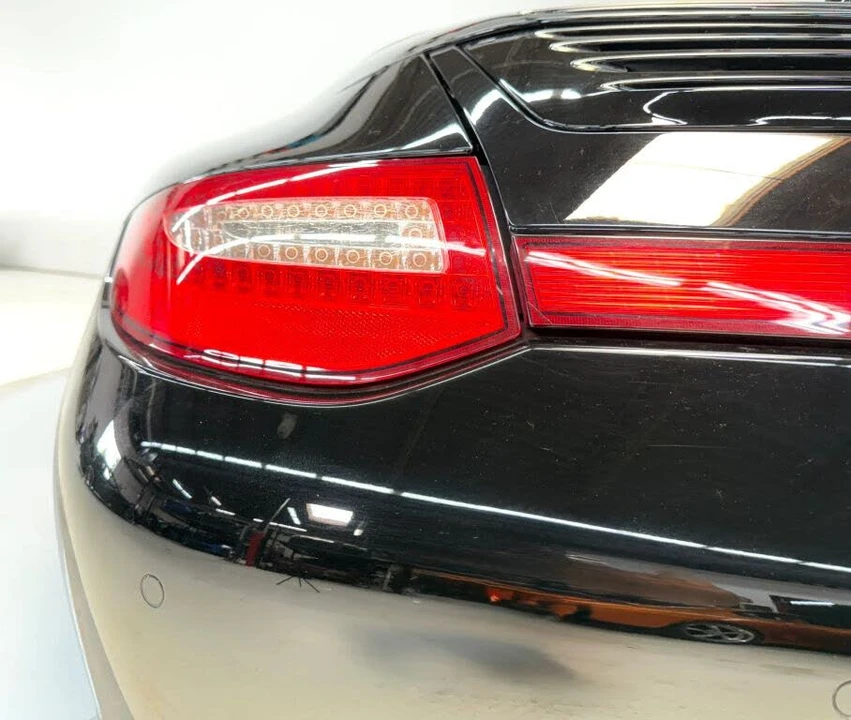 2010 Porsche 997 Carrera 4 - Image 29 of 31