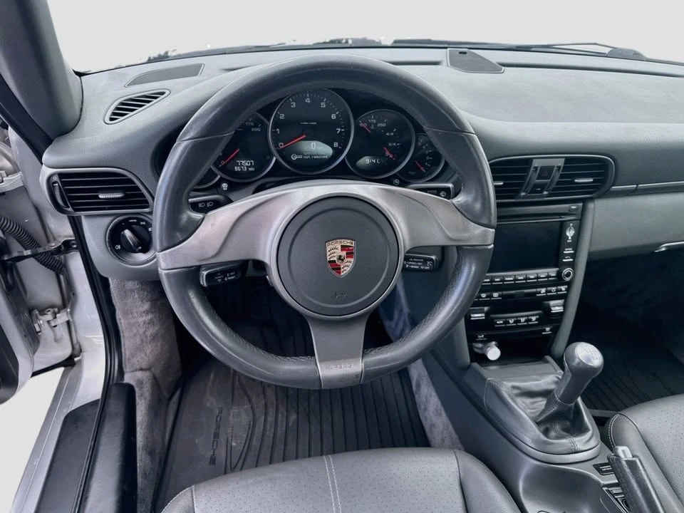 2010 Porsche 997 Carrera 4 - Image 12 of 20