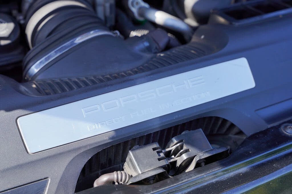 2010 Porsche 997 Carrera 4S - Image 13 of 31