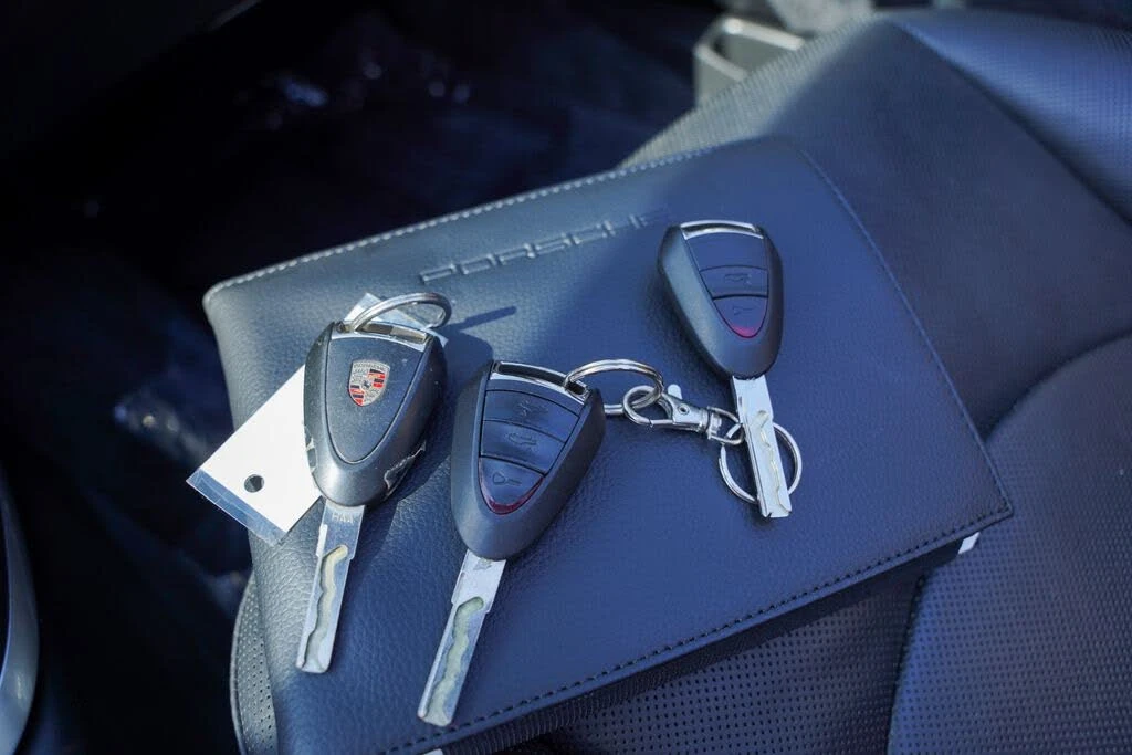 2010 Porsche 997 Carrera 4S - Image 29 of 31