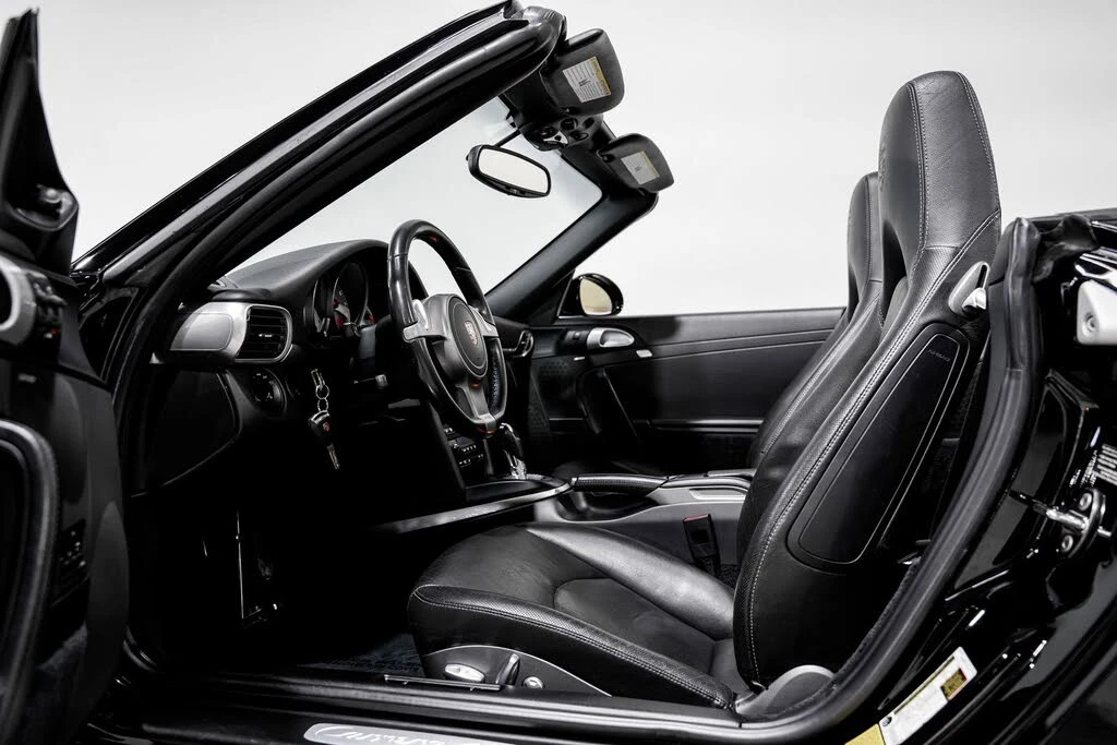 2010 Porsche 997 Carrera 4S - Image 18 of 31