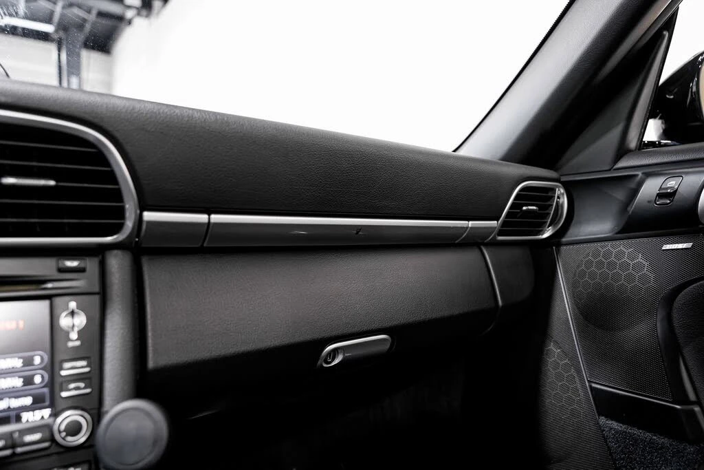2010 Porsche 997 Carrera 4S - Image 15 of 31