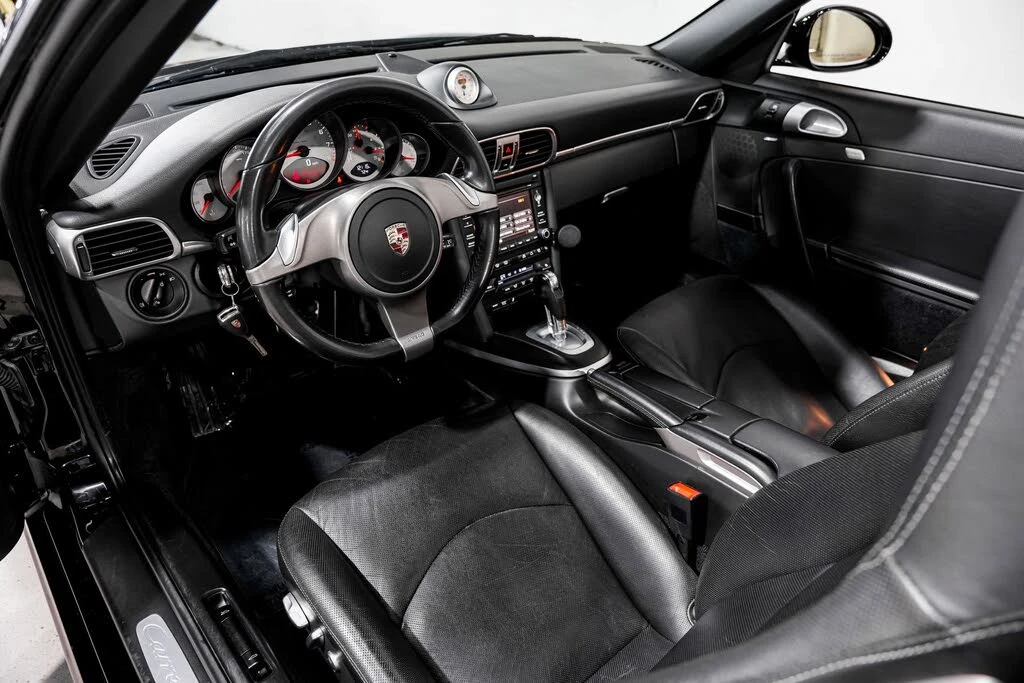 2010 Porsche 997 Carrera 4S - Image 9 of 31