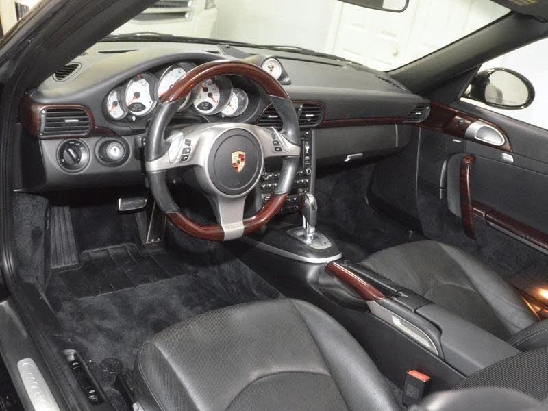 2010 Porsche 997 Carrera 4S - Image 18 of 30