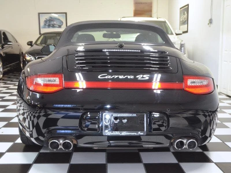 2010 Porsche 997 Carrera 4S - Image 9 of 30