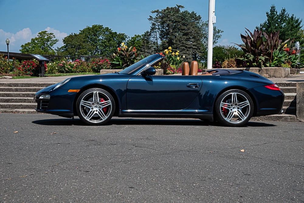 2010 Porsche 997 Carrera 4S - Image 8 of 31