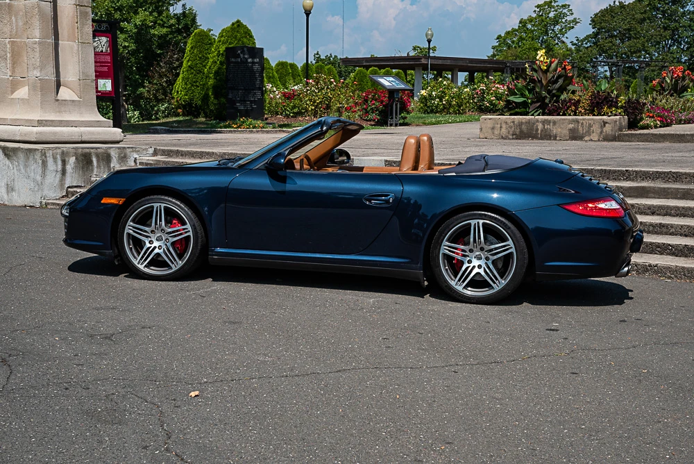 2010 Porsche 997 Carrera 4S - Image 9 of 31