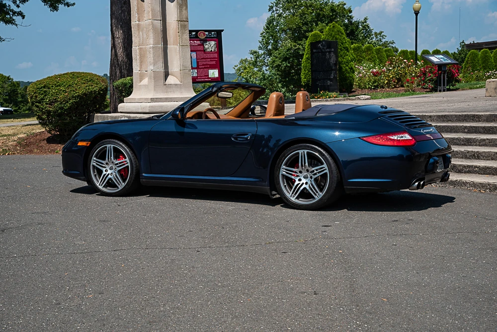 2010 Porsche 997 Carrera 4S - Image 10 of 31