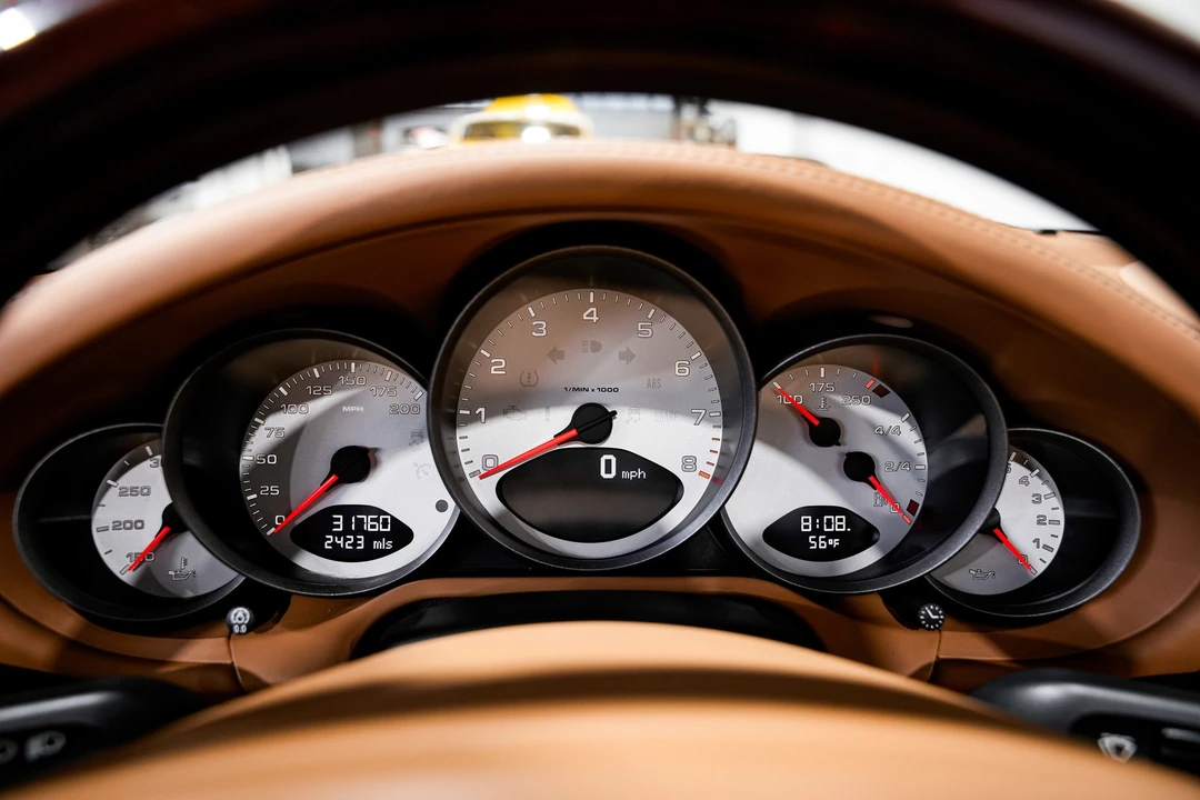 2010 Porsche 997 Carrera 4S - Image 11 of 12