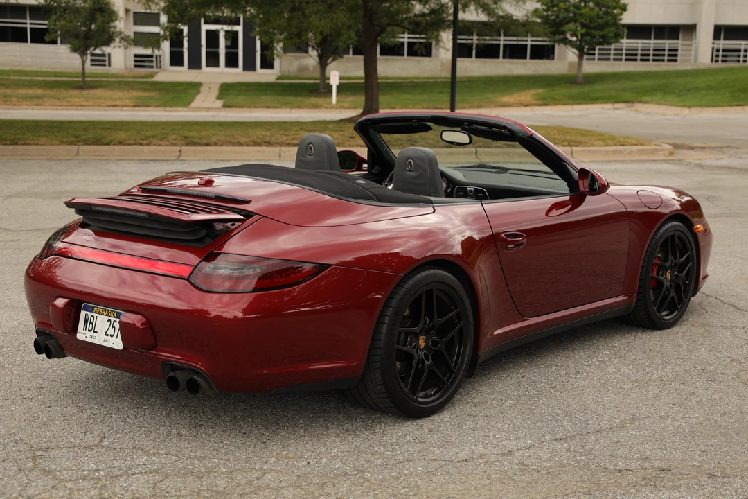2010 Porsche 997 Carrera S - Image 8 of 31