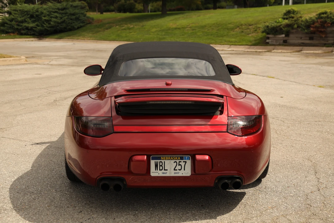 2010 Porsche 997 Carrera S - Image 13 of 31