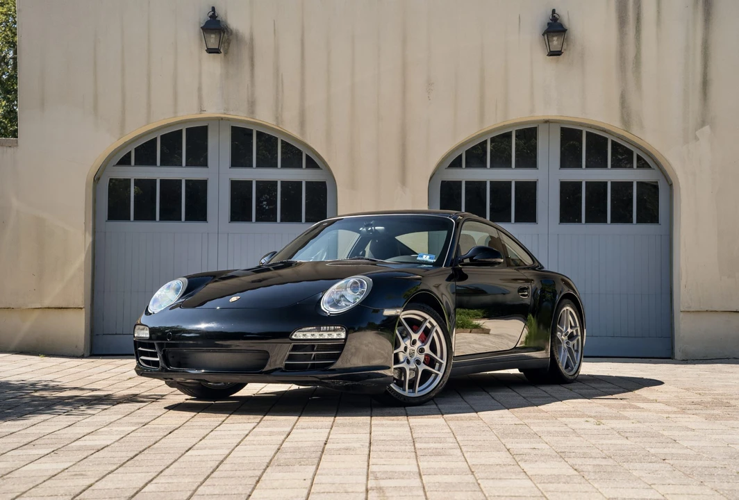 2010 Porsche 997 Carrera S - Image 2 of 31