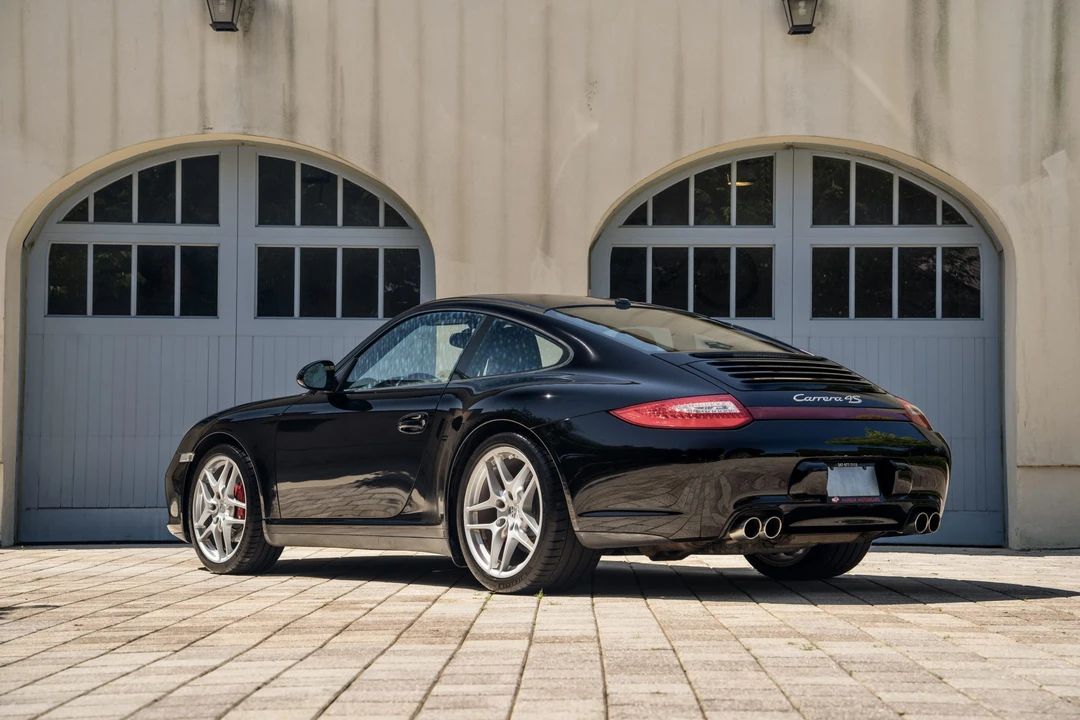 2010 Porsche 997 Carrera S - Image 10 of 31