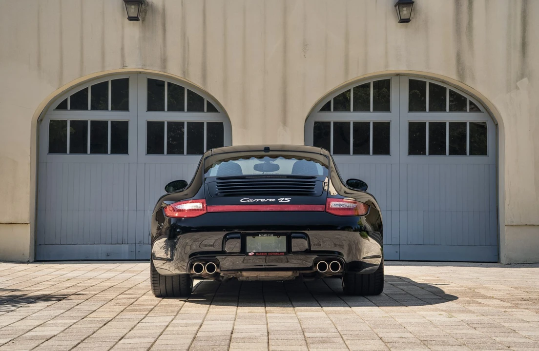 2010 Porsche 997 Carrera S - Image 8 of 31