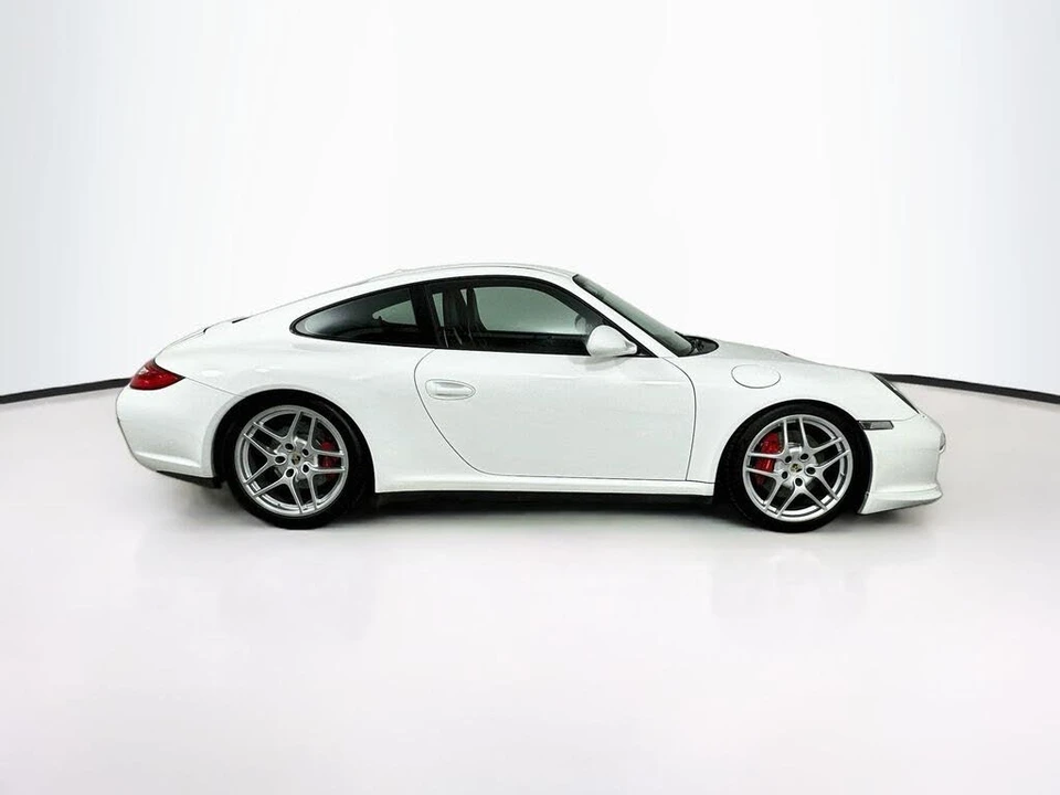 2010 Porsche 997 Carrera 4S - Image 5 of 19