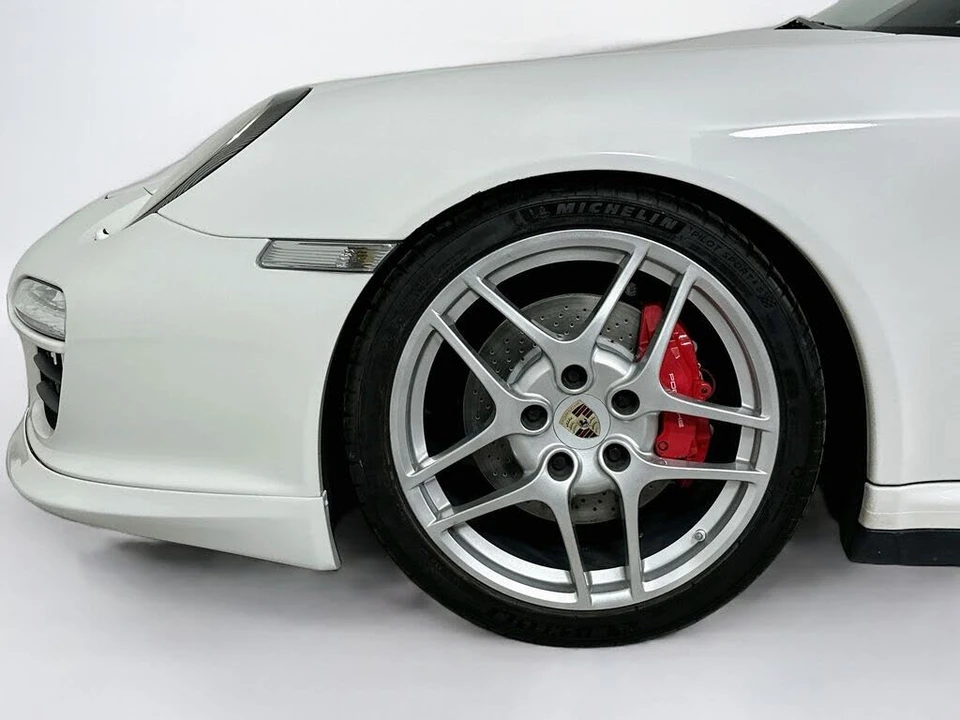2010 Porsche 997 Carrera 4S - Image 17 of 19