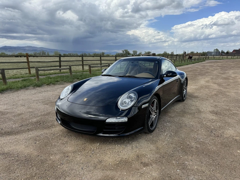 2010 Porsche 997 Carrera 4S - Image 4 of 31