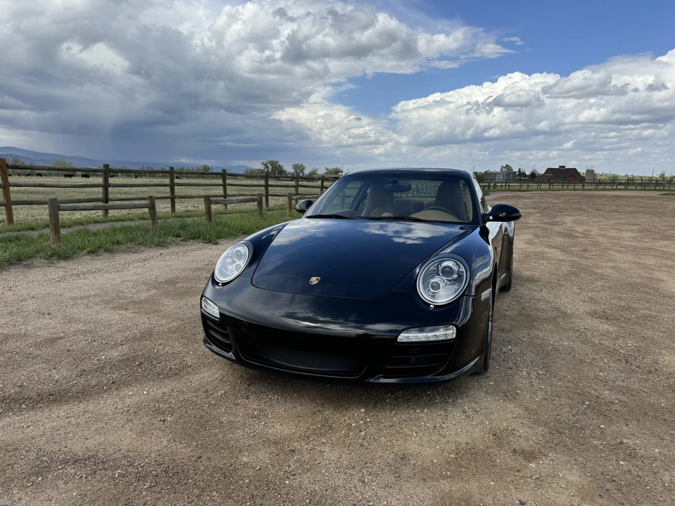2010 Porsche 997 Carrera 4S - Image 5 of 31