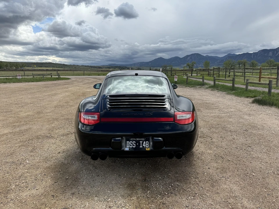 2010 Porsche 997 Carrera 4S - Image 16 of 31