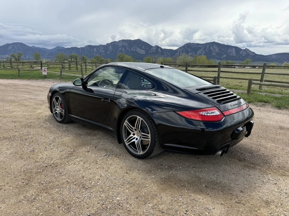 2010 Porsche 997 Carrera 4S - Image 20 of 31