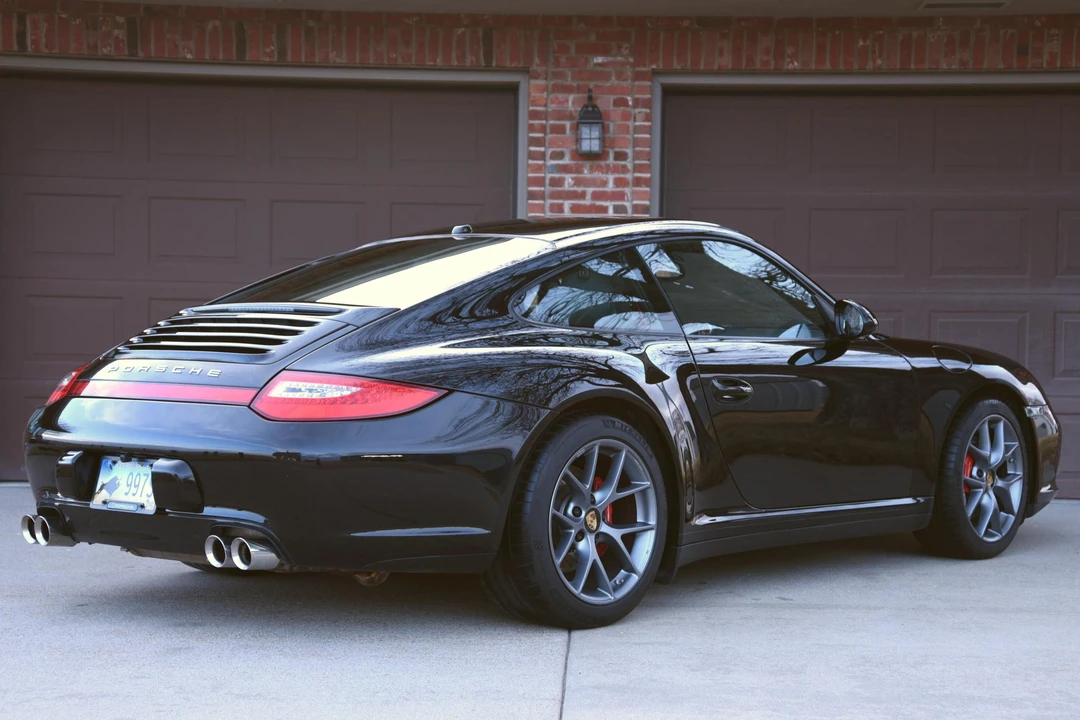 2010 Porsche 997 Carrera 4S - Image 4 of 31