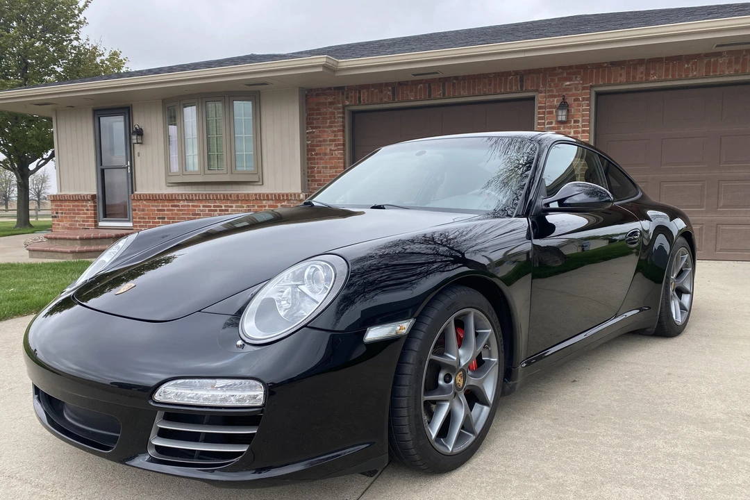2010 Porsche 997 Carrera 4S - Image 6 of 31