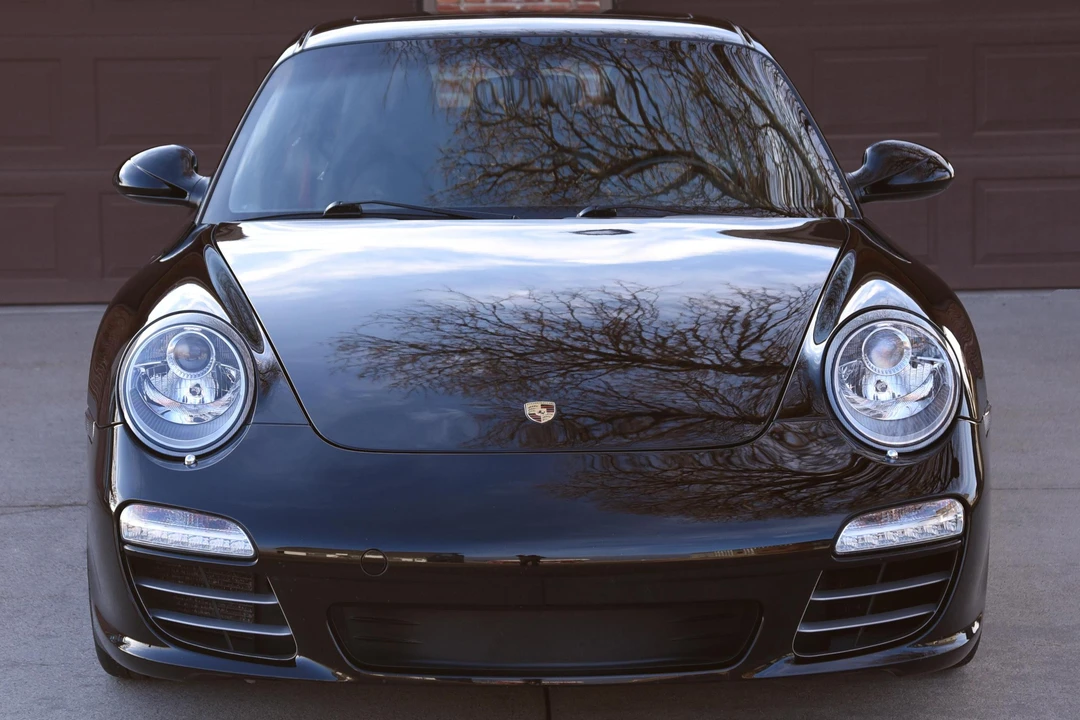 2010 Porsche 997 Carrera 4S - Image 2 of 31