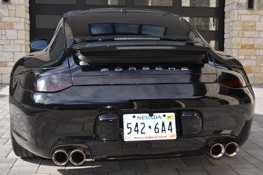 2010 Porsche 997 Carrera 4S - Image 5 of 15