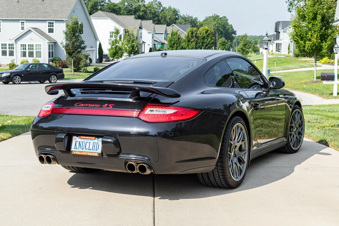 2010 Porsche 997 Carrera 4S - Image 4 of 31