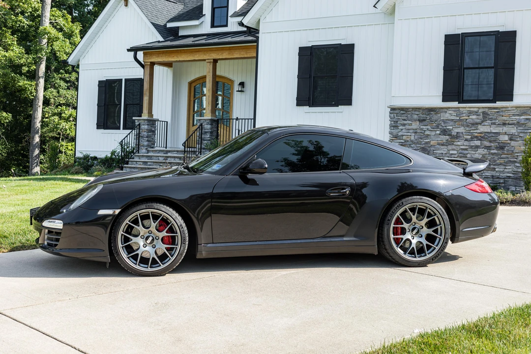 2010 Porsche 997 Carrera 4S - Image 6 of 31