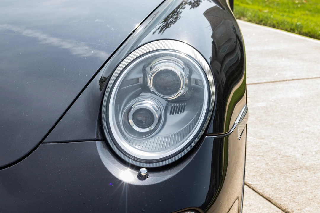 2010 Porsche 997 Carrera 4S - Image 15 of 31
