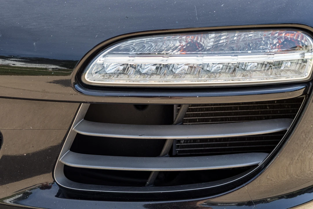2010 Porsche 997 Carrera 4S - Image 16 of 31