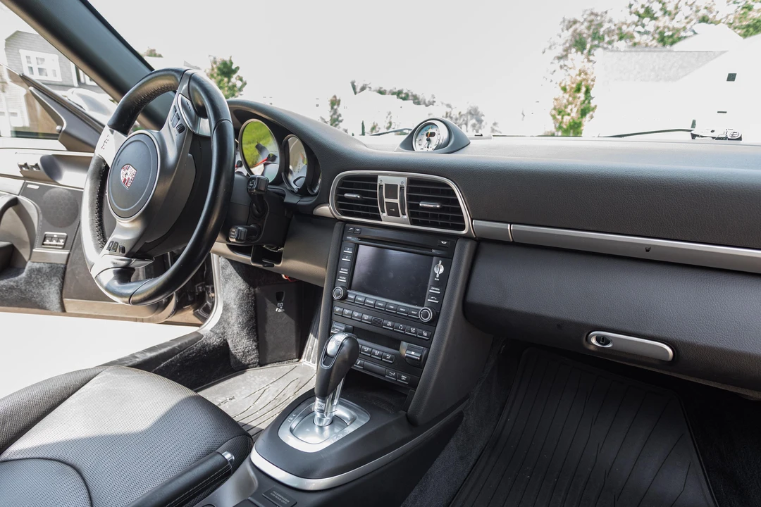 2010 Porsche 997 Carrera 4S - Image 31 of 31