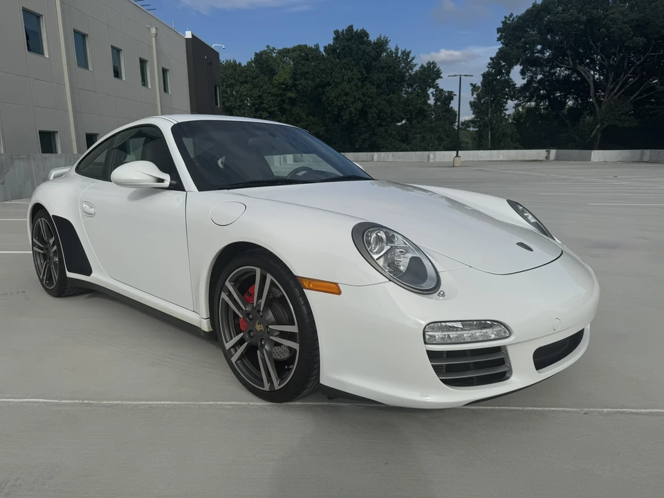 2010 Porsche 997 Carrera S - Image 2 of 31