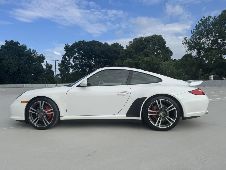 2010 Porsche 997 Carrera S - Image 10 of 31