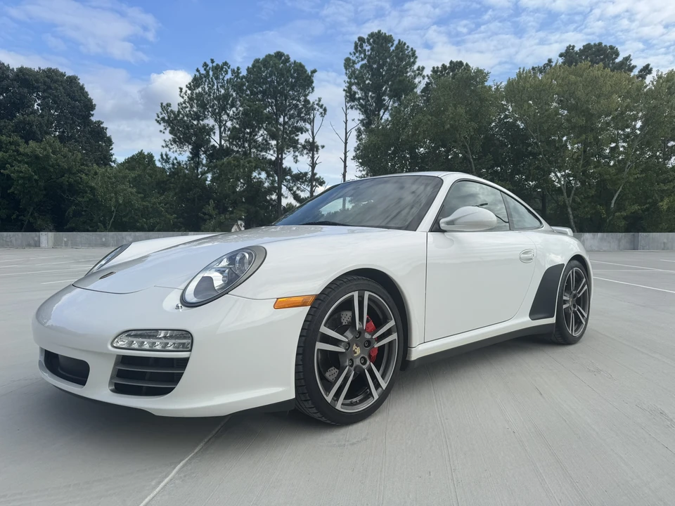 2010 Porsche 997 Carrera S - Image 8 of 31