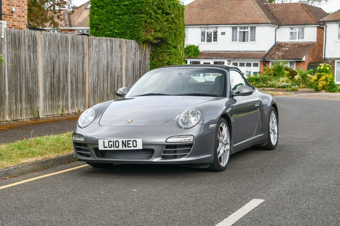 2010 Porsche 997 Carrera 4S - Image 22 of 30