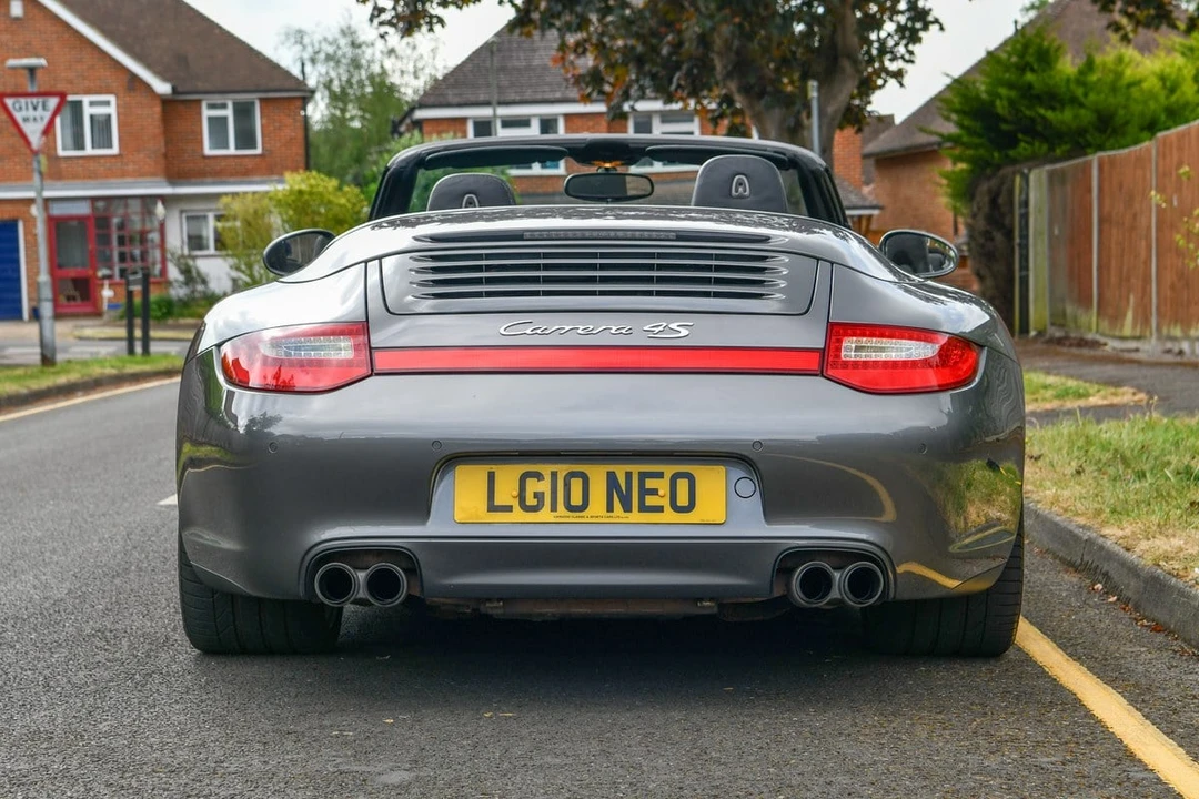 2010 Porsche 997 Carrera 4S - Image 6 of 30