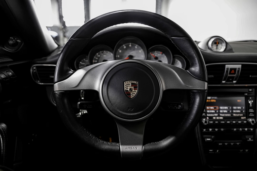 2010 Porsche 997 Carrera 4S - Image 10 of 12
