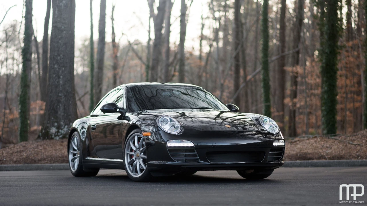 2010 Porsche 997 Carrera 4S - Image 3 of 31