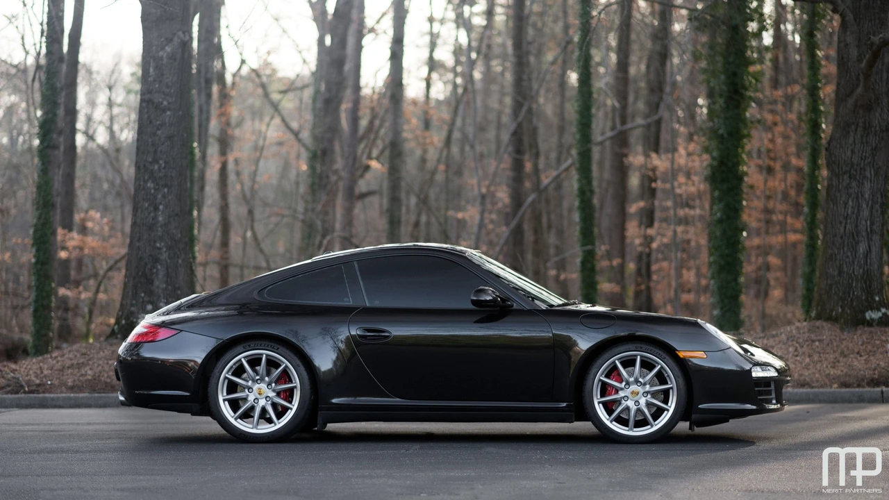 2010 Porsche 997 Carrera 4S - Image 4 of 31