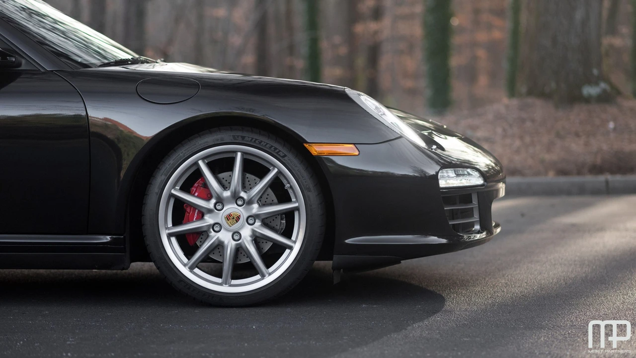 2010 Porsche 997 Carrera 4S - Image 5 of 31