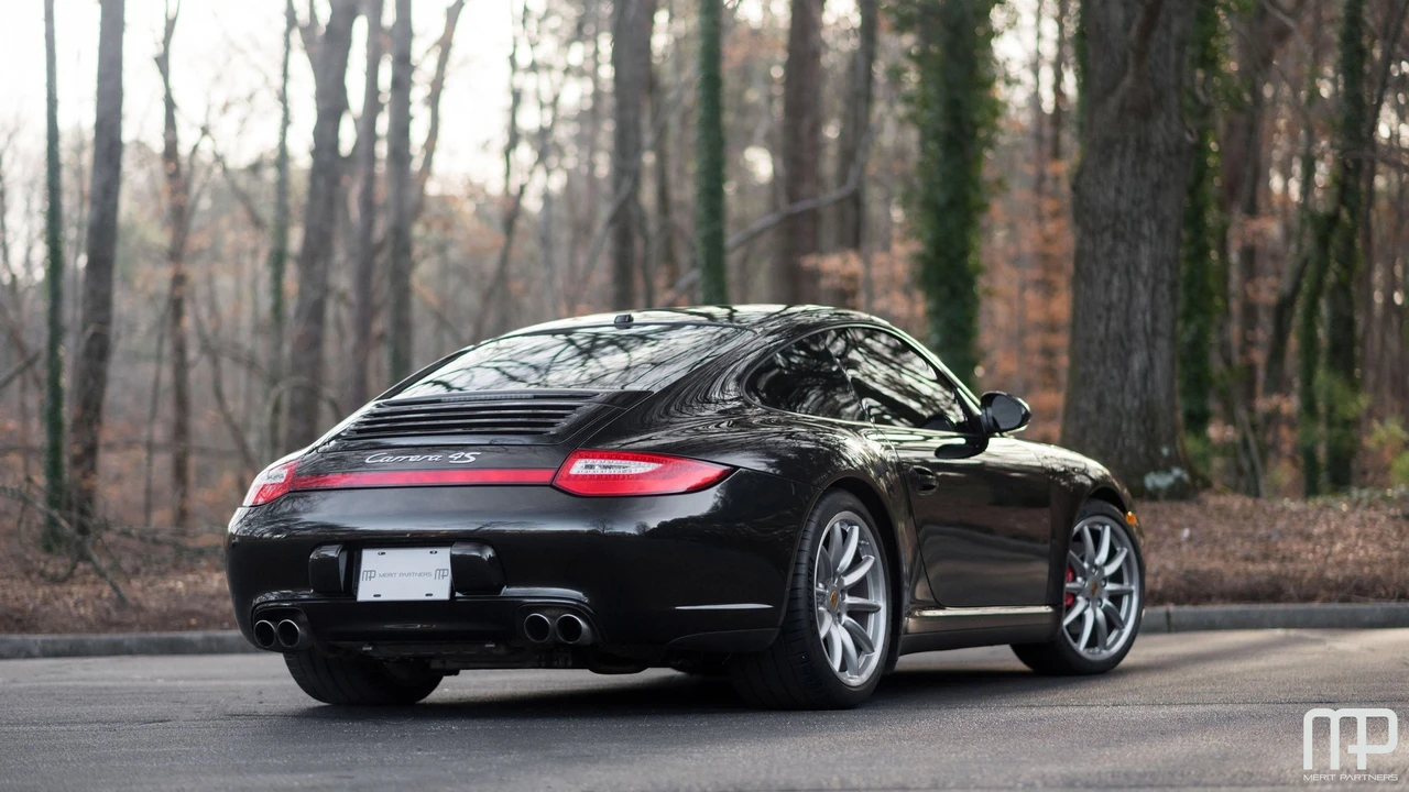 2010 Porsche 997 Carrera 4S - Image 7 of 31