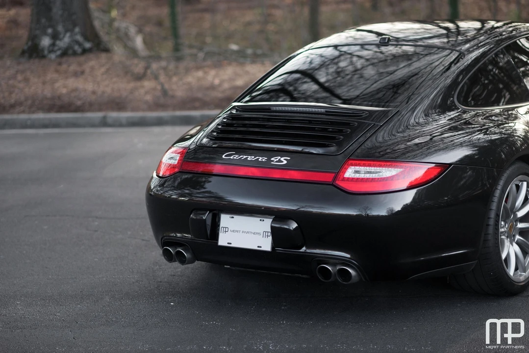 2010 Porsche 997 Carrera 4S - Image 8 of 31