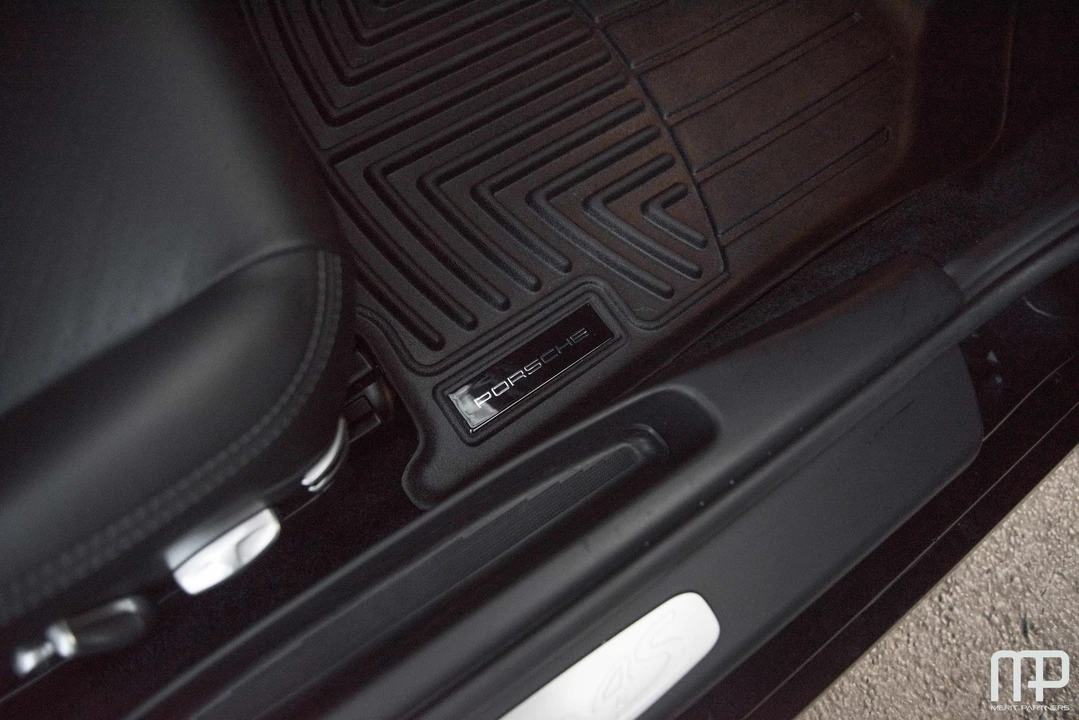 2010 Porsche 997 Carrera 4S - Image 25 of 31