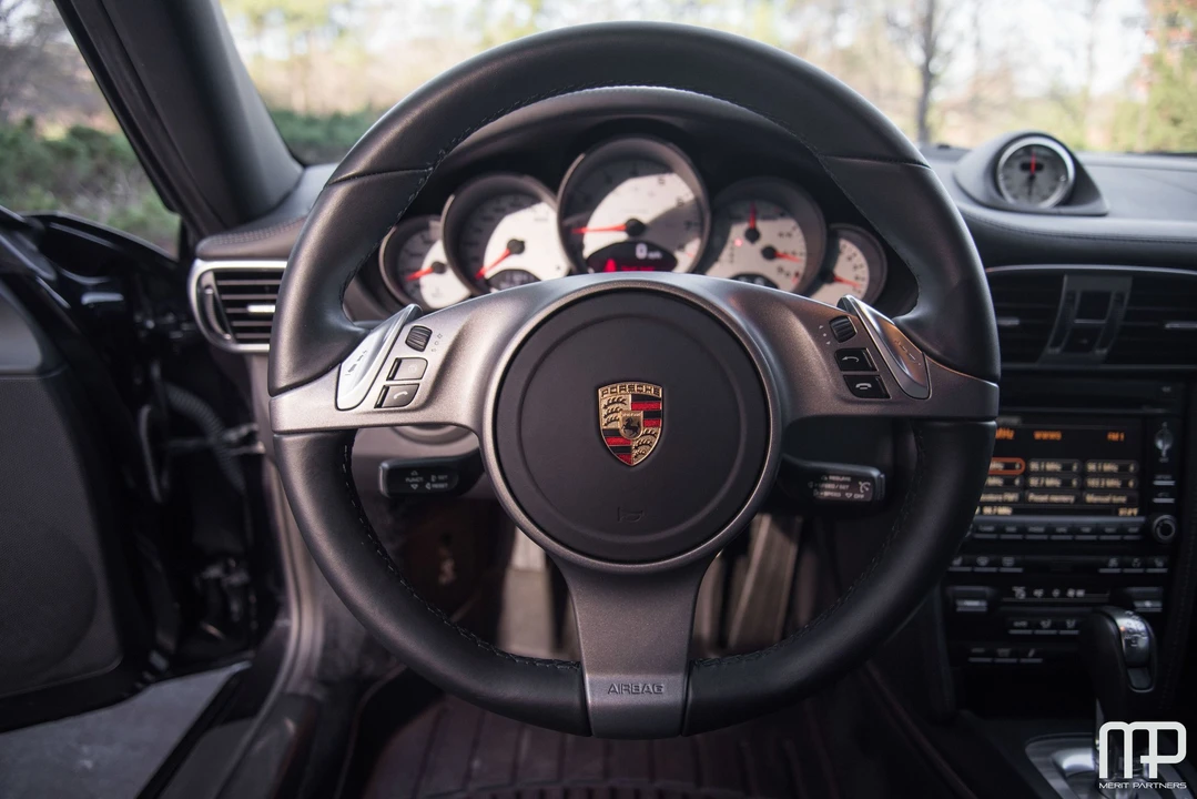 2010 Porsche 997 Carrera 4S - Image 29 of 31