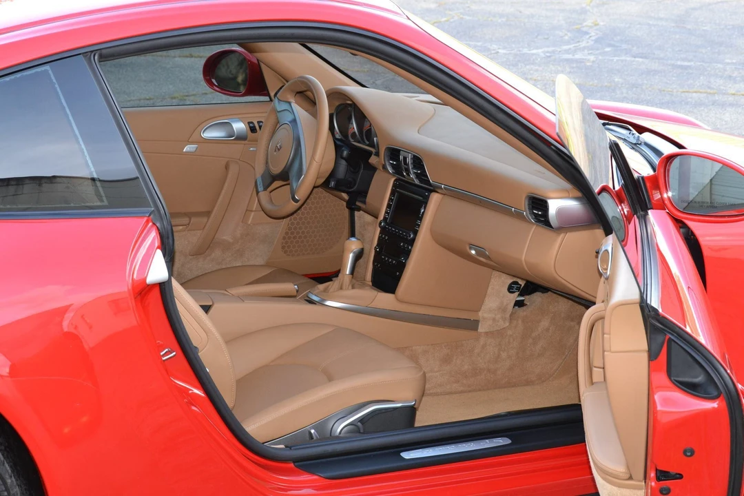 2010 Porsche 997 Carrera 4S - Image 8 of 31